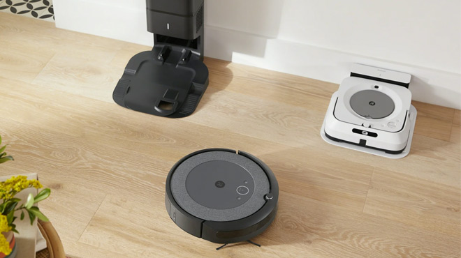 iRobot Roomba i4 Robot Vacuum