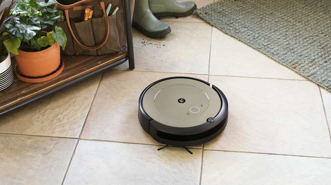 iRobot i115220 Robot Vacuum