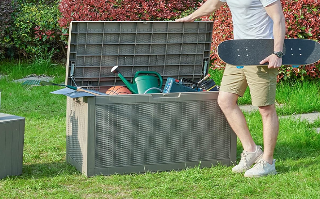 100 Gallon Large Deck Box with Cushion