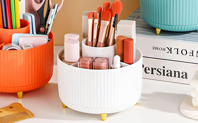 360° Rotating Makeup Organizer