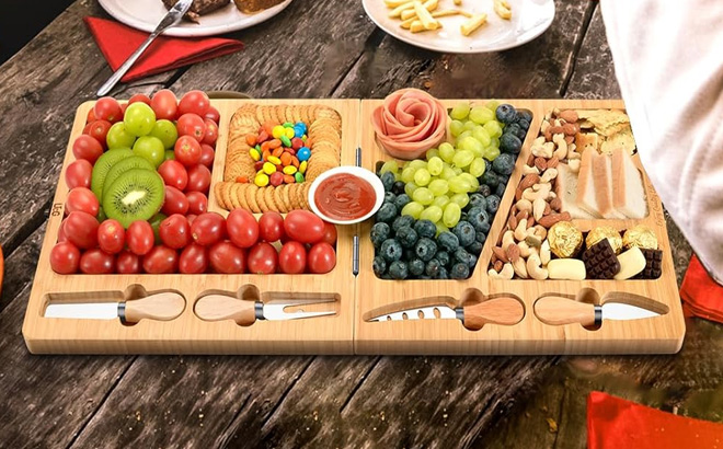 Bamboo Folding Cheese Board and Knife Set