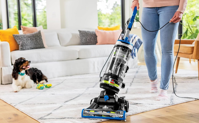 Bissell CleanView Swivel Rewind Pet Reach Vacuum Cleaner