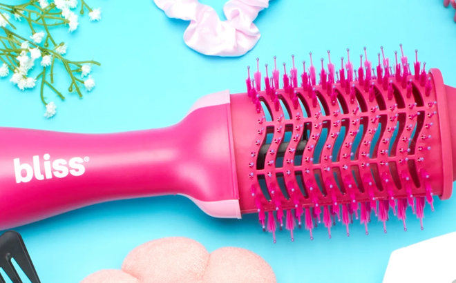 Bliss Hair Dryer Brush in Pink Color