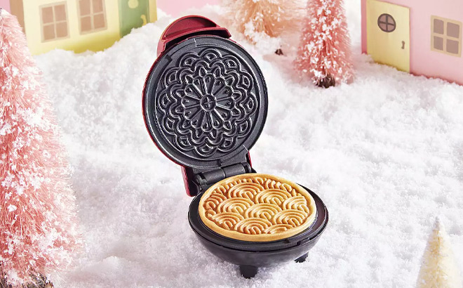 Dash Mini Pizzelle Maker