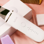 Gugu Facial Skin Scrubber