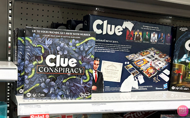 Hasbro Clue Conspiracy Mystery Game