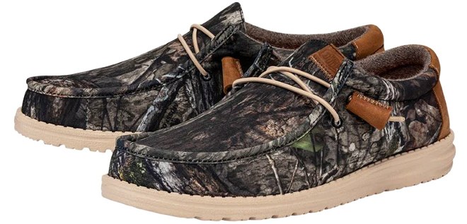 Hey Dude Wally Mossy Oak Country DNA Mens Shoes