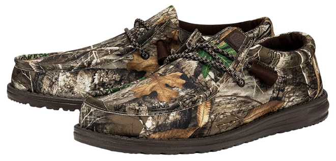 Hey Dude Wally Realtree Edge Mens Shoes