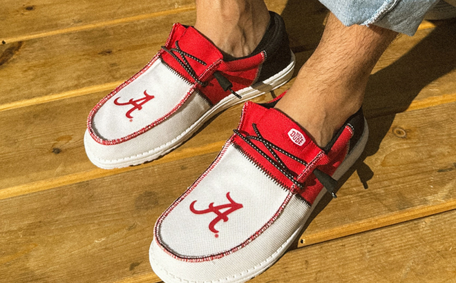 Hey Dude Wally Tri Alabama Crimson Tide Mens Shoes