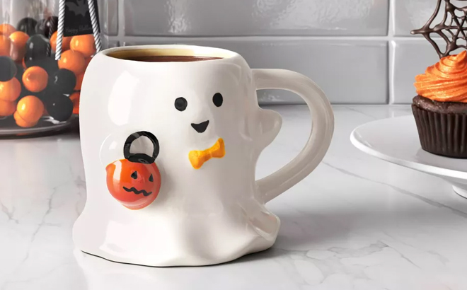 Hyde EEK Ghost Mug