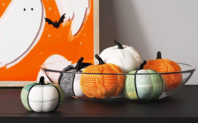 Hyde EEK Mini Knit Plaid Pumpkins Halloween Decorative Figurines