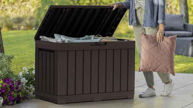 Keter Kentwood 50 Gallon Resin Deck Box