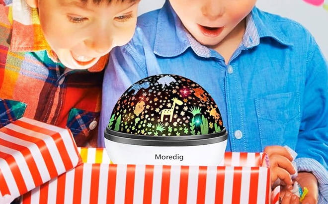 Kids Looking at Moredig Kids Night Light Projector