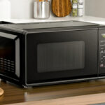 Mainstays 0 7 Cu ft Countertop Microwave Oven in Black