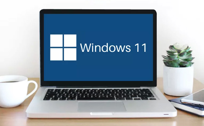 Microsoft Windows 11 Pro Laptop