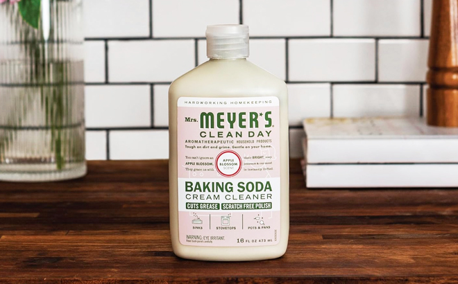 Mrs Meyers Clean Day Baking Soda Cream Cleaner