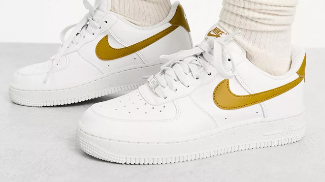 Nike Air Force 1 Sneakers