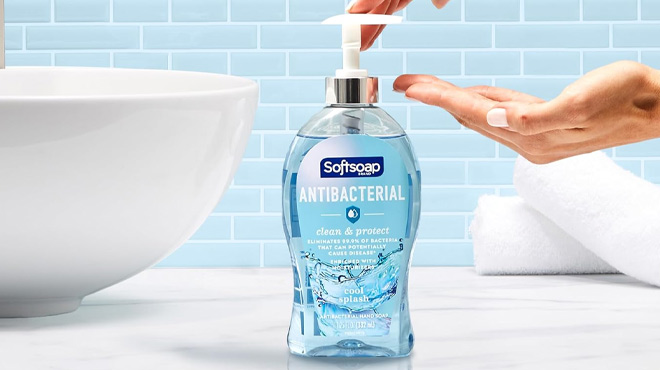 Softsoap Antibacterial Liquid Hand Soap