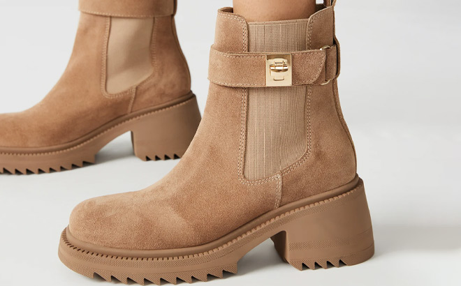 Steve Madden Gates Taupe Suede Boots