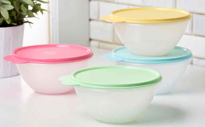 Tupperware 8 Piece Wonderlier Collection Bowl Set on a Table