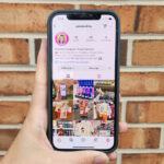 pinkdealshq instagram account showing on phone