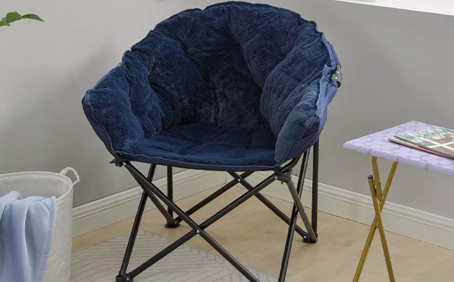 1 Aeropostale Faux Fur Folding Club Chair