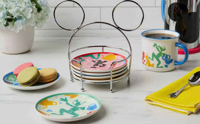 1 Mickey Mouse and Friends Tidbit Plates with Caddy Set