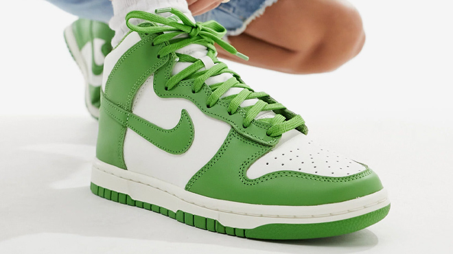 Nike Dunk High Sneakers