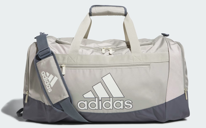 Adidas Defender IV Medium Duffel Bag