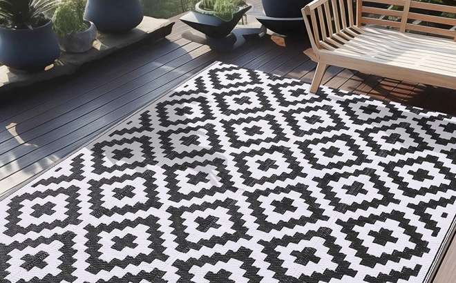 Black and White Waterproof Outdoor Rug