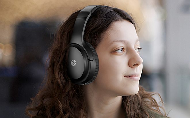 Bluetooth Headphones Over Ear 120H Playtime