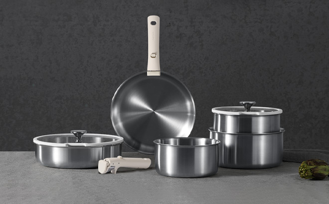 Carote Pots and Pans Set on the Table