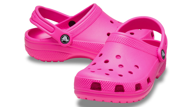 Crocs Classic Kids Clogs in Bright Pink