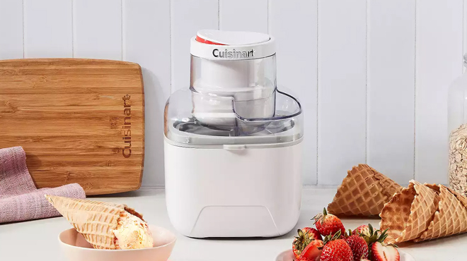 Cuisinart 1 Pint Wonder Ice Cream Maker on top of the Kitchen Counter