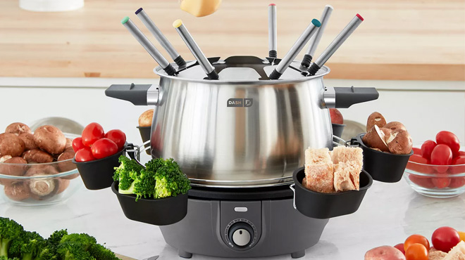 Dash Deluxe Fondue Maker