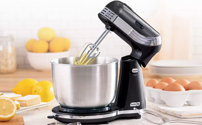 Dash Everyday Stand Mixer