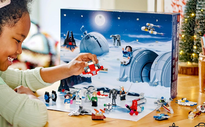 LEGO Star Wars 2024 Advent Calendar for Kids