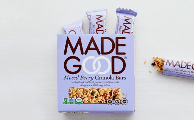 MadeGood Mixed Berry Granola Bars