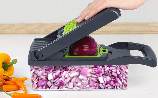 Multifunctional Vegetable Chopper and Slicer