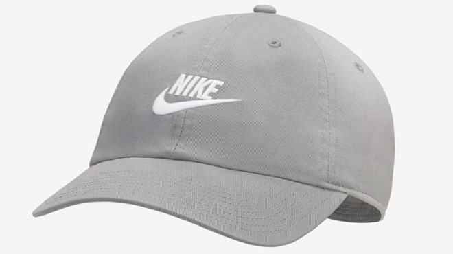 Nike Sportswear Heritage 86 Futura Washed Strapback Hat