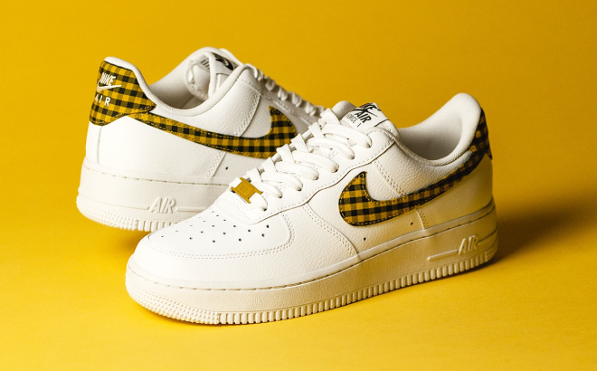 Nike Womens Air Force 1 07 Shoes