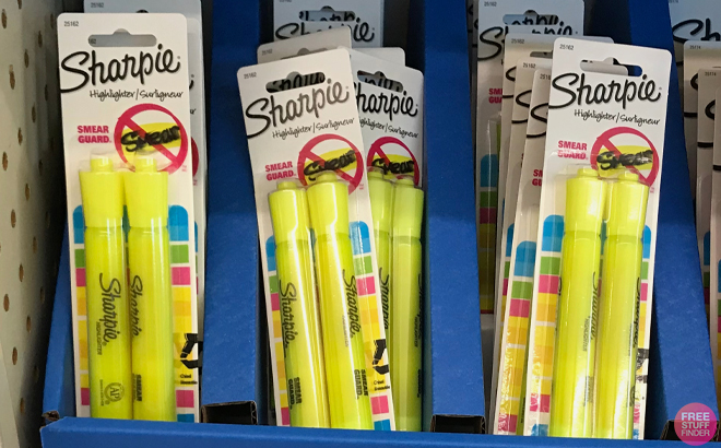 Sharpie Highlighters in Fluorescent Yellow Color