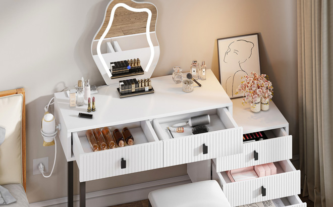 Vanity Makeup Table Set in White