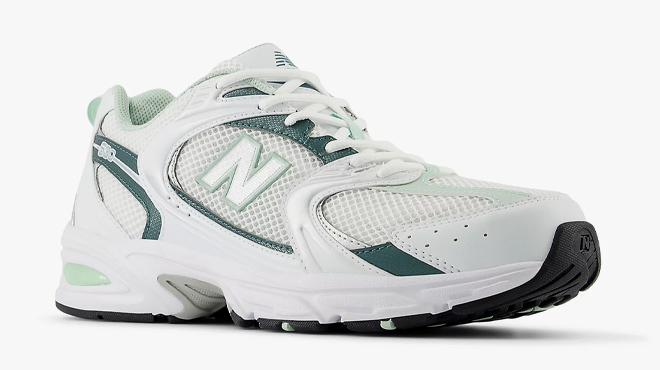 2 New Balance 530 Shoes