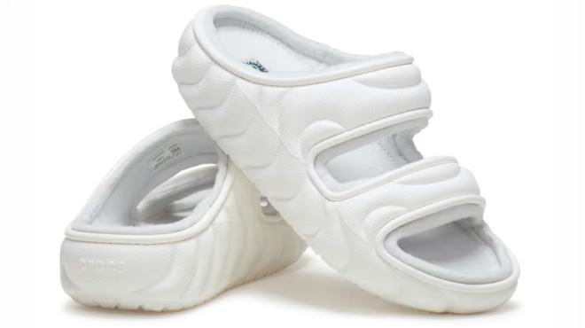 Crocs Classic Cozzzy Overpuff Sandals