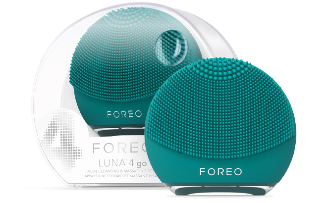 Foreo Luna 4 Go Face Cleansing Brush Firming Face Massager