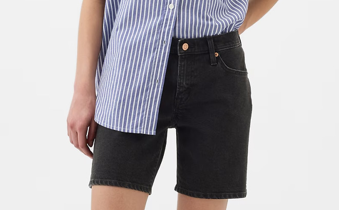 GAP Factory 5 inch Mid Rise Denim Shorts