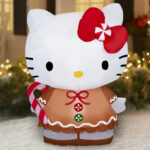 Hello Kitty Christmas Inflatables Yard Decoration