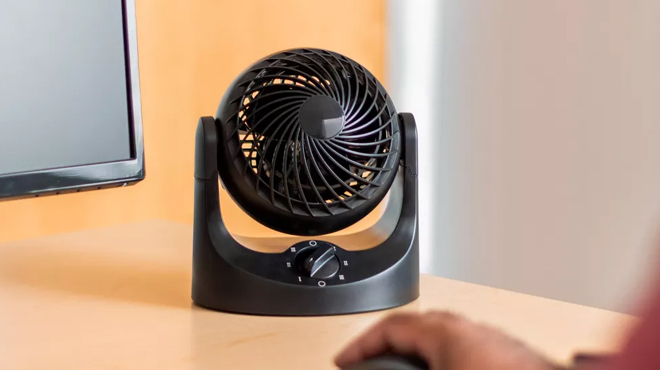 Iris 3 Speed Desk Oscillating Fan