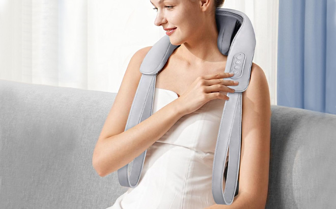 Knqze Neck Massager with Heat